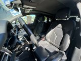 Certified 2022 Porsche Macan image 5