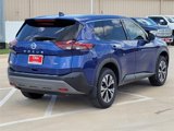 Used 2021 Nissan Rogue SV image 4