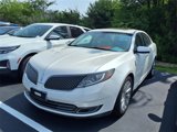 Used 2015 Lincoln MKS image 4