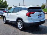 Used 2020 GMC Terrain SLE w/ Driver Convenience Package image 3