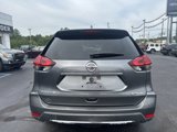 Used 2017 Nissan Rogue SV image 4