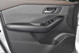 Used 2023 Nissan Rogue SV image 4