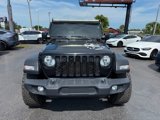 Used 2022 Jeep Gladiator Sport image 2