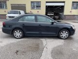 Used 2017 Volkswagen Jetta S image 4
