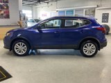 Used 2018 Nissan Rogue Sport SV w/ SV Technology Package image 4