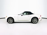 Used 2018 FIAT 124 Spider Lusso w/ Convenience Group image 5