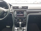 Used 2019 Volkswagen Passat 2.0T SE R-Line image 4
