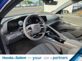Used 2023 Hyundai Elantra SEL w/ Convenience Package image 2