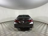 Used 2022 Toyota Camry SE image 4