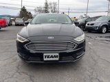 Used 2017 Ford Fusion SE image 2