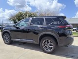 Used 2023 Nissan Rogue S image 5