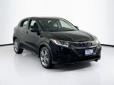 Used 2022 Honda HR-V LX image 3