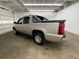 Used 2009 Chevrolet Avalanche LS image 3