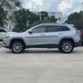 Used 2019 Jeep Cherokee Latitude Plus w/ Comfort/Convenience Group image 3