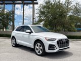 Used 2021 Audi Q5 Prestige w/ Prestige Package image 2