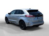Certified 2022 Ford Edge SE w/ Black Appearance Package image 3