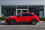 Certified 2024 Porsche Macan image 2