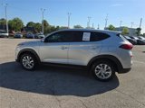 Used 2019 Hyundai Tucson SE image 6