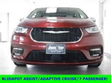 Used 2021 Chrysler Pacifica Limited image 2