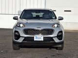 Used 2022 Kia Sportage LX image 3