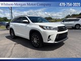 Used 2017 Toyota Highlander SE image 3