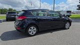 Used 2017 Kia Forte LX image 6