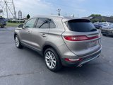 Used 2018 Lincoln MKC Select image 3
