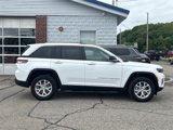 Used 2022 Jeep Grand Cherokee Limited image 2