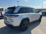 Used 2022 Jeep Grand Cherokee Altitude image 4