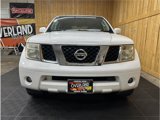 Used 2007 Nissan Pathfinder SE image 2