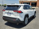 Used 2019 Toyota RAV4 XLE Premium image 4