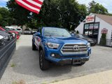Used 2016 Toyota Tacoma TRD Off-Road image 3