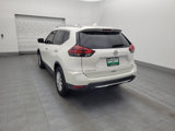 Used 2018 Nissan Rogue SV image 5