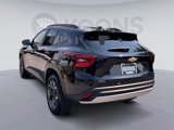 Used 2024 Chevrolet Trax LT w/ Driver Confidence Package image 4