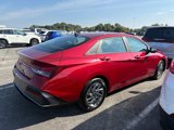Used 2024 Hyundai Elantra SEL image 3