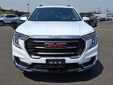 Certified 2022 GMC Terrain SLE w/ Driver Convenience Package image 2