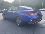 Used 2024 Hyundai Elantra SEL image 3
