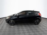 Used 2017 Ford Fiesta SE image 5