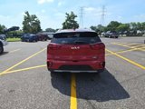 Used 2022 Kia Niro LXS image 3