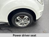 Used 2016 Chevrolet Equinox LTZ w/ Enhanced Convenience Package image 4