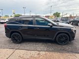 Used 2022 GMC Terrain SLE w/ Driver Convenience Package image 5