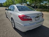 Used 2013 Hyundai Genesis 3.8 image 3