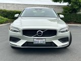 Used 2019 Volvo S60 T5 Momentum w/ Multimedia Package image 2