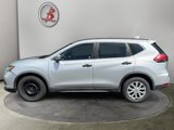 Used 2017 Nissan Rogue S image 4