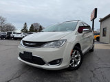 Used 2019 Chrysler Pacifica Limited w/ Advanced Safetytec Group image 2