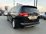 Used 2017 Chrysler Pacifica Touring-L image 4