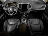 Used 2016 Jeep Cherokee Limited image 5