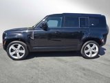 Used 2022 Land Rover Defender 110 X-Dynamic SE image 2