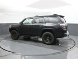 Used 2018 Toyota 4Runner TRD Off-Road image 5