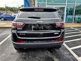 Used 2025 Jeep Compass Latitude image 4